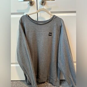 Under armour XXL crewneck dark grey.